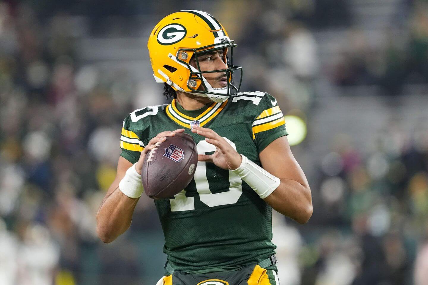 Saints vs. Packers predictions and live updates: NFL ‘Monday Night Football’ inactives, how to watch and latest