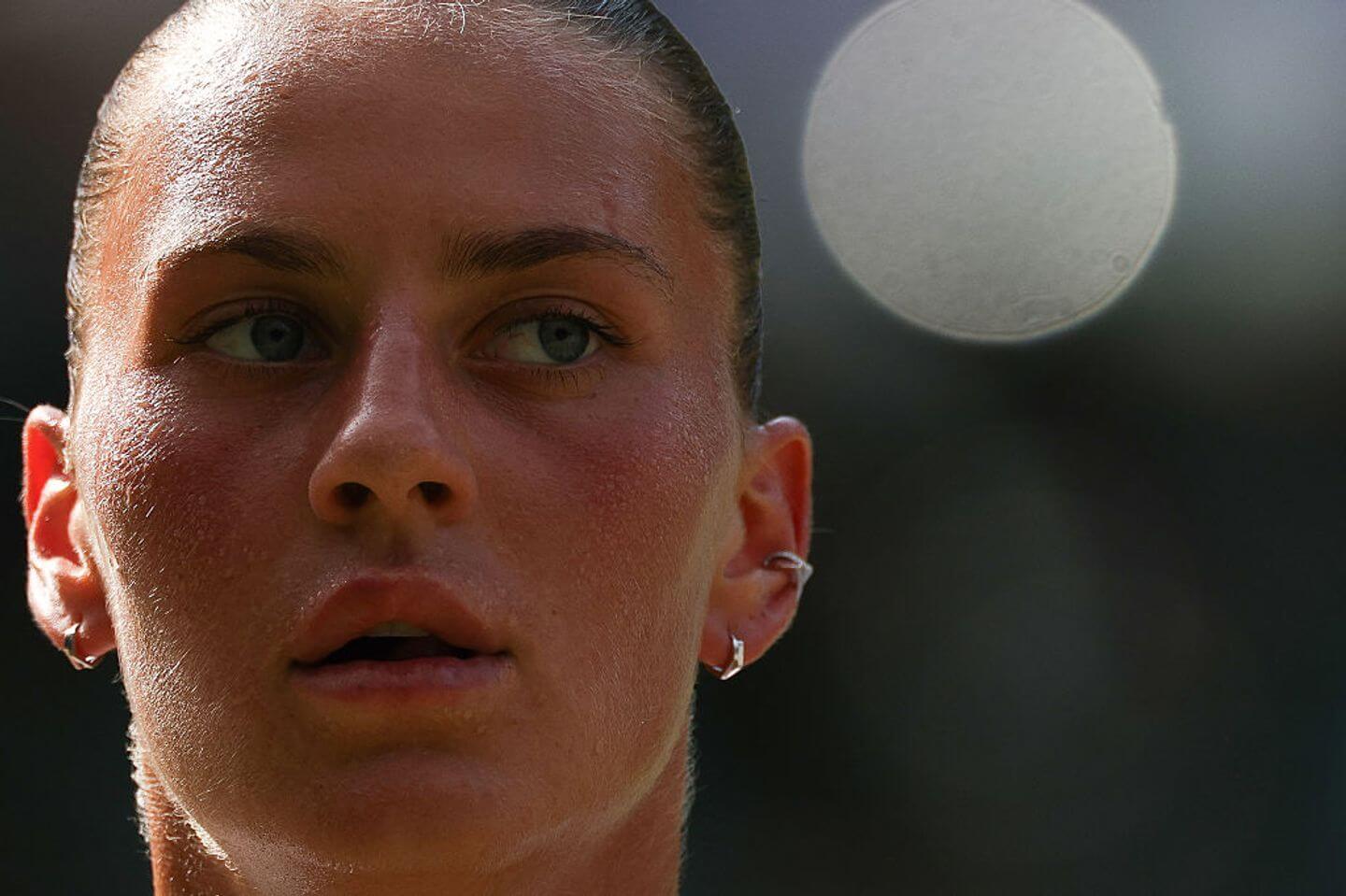 Wimbledon 2026 live updates: Women's semifinals with Kostyuk-Noskova; Coco Gauff loses to Muchova
