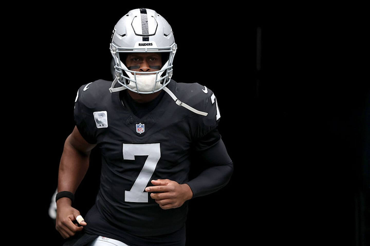 Raiders vs. Broncos live updates: NFL ‘Thursday Night Football’ score, prediction, odds and latest