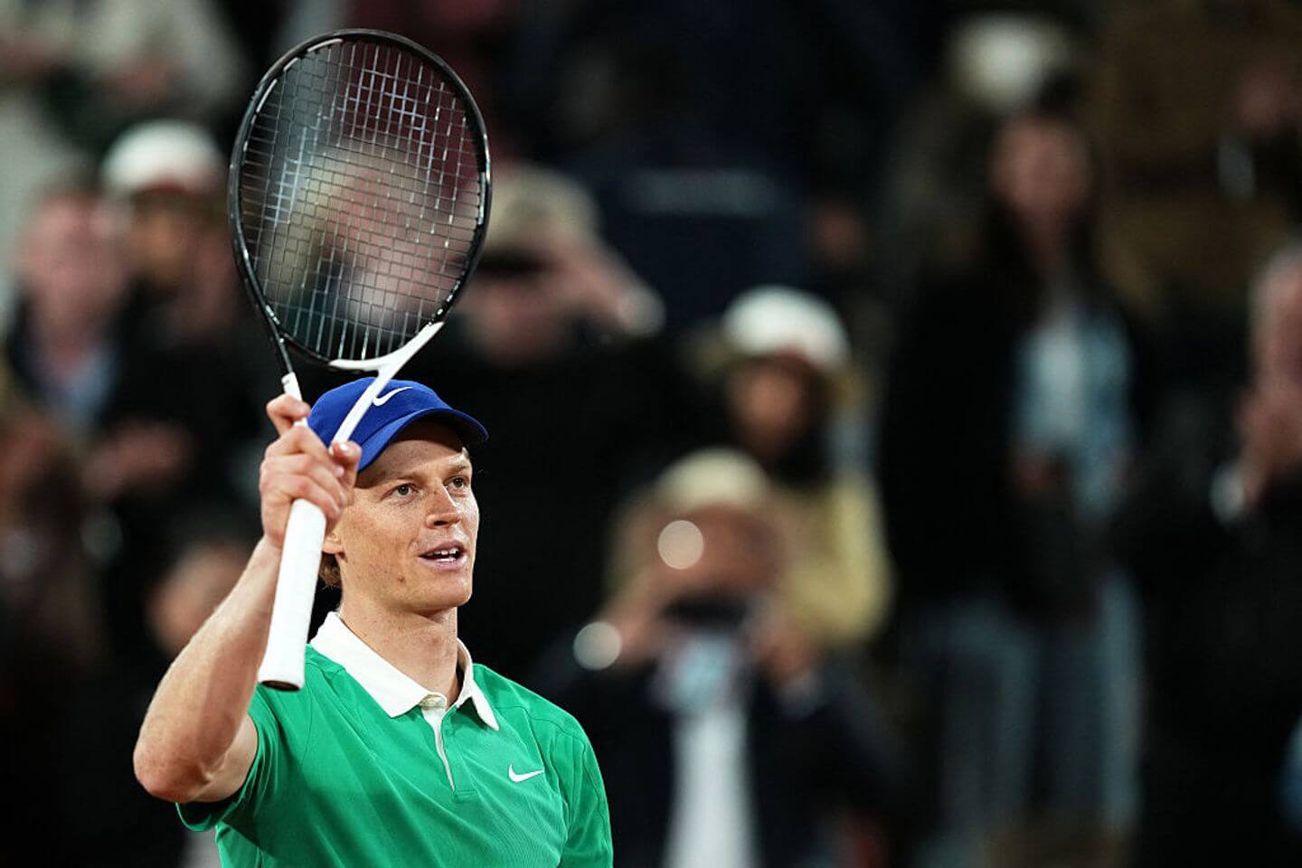 French Open 2025 live updates: Day 2 latest as Jannik Sinner advances to second round