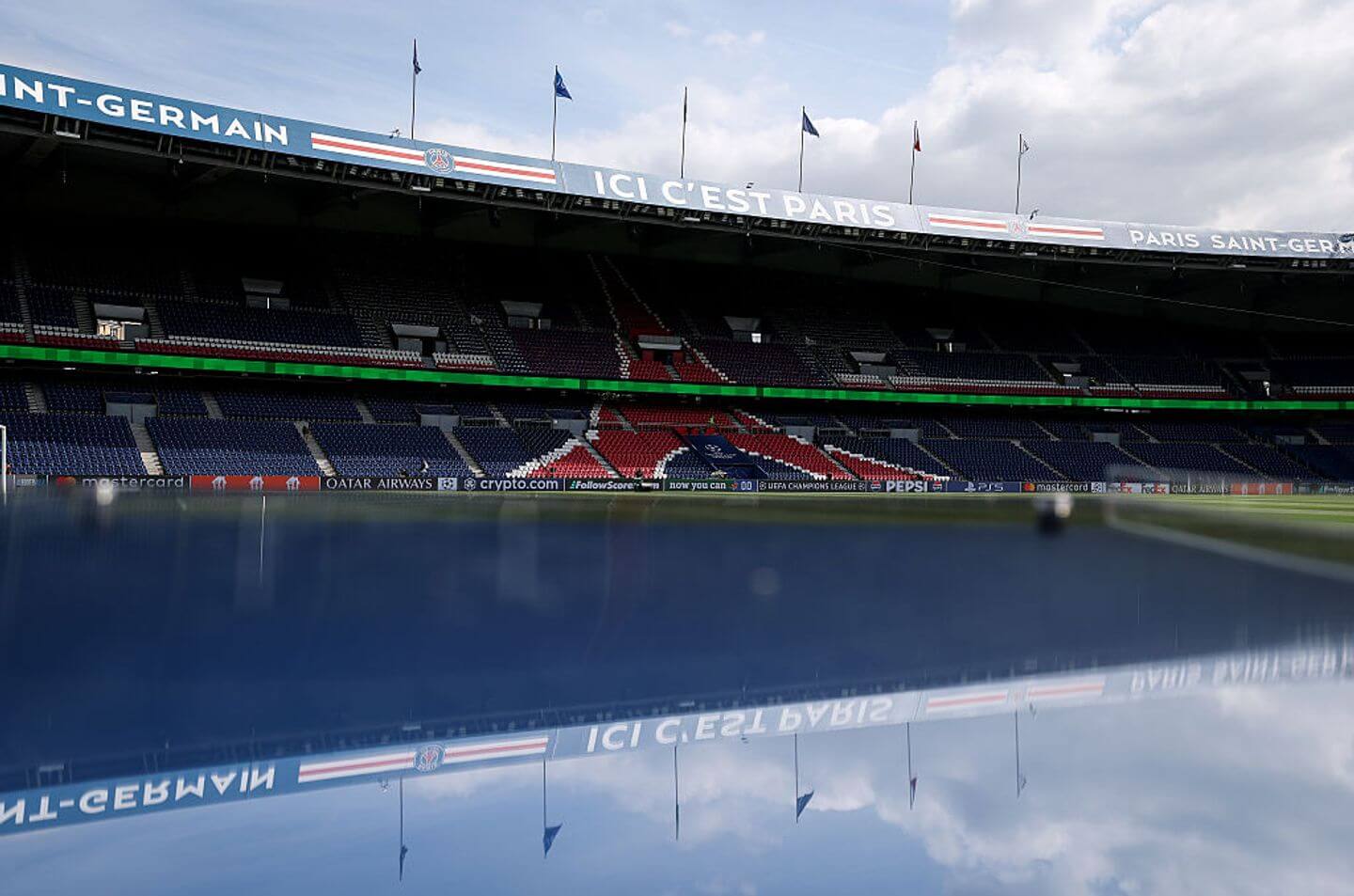 PSG vs Arsenal live updates: Champions League latest, team news, predictions and more