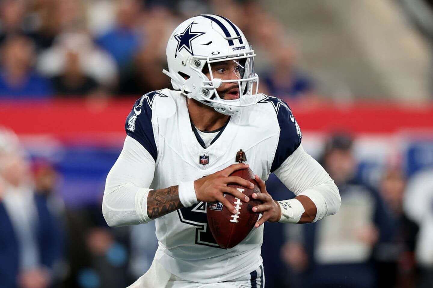 Cowboys vs. Steelers predictions and live updates: NFL Sunday Night Football score, odds and latest