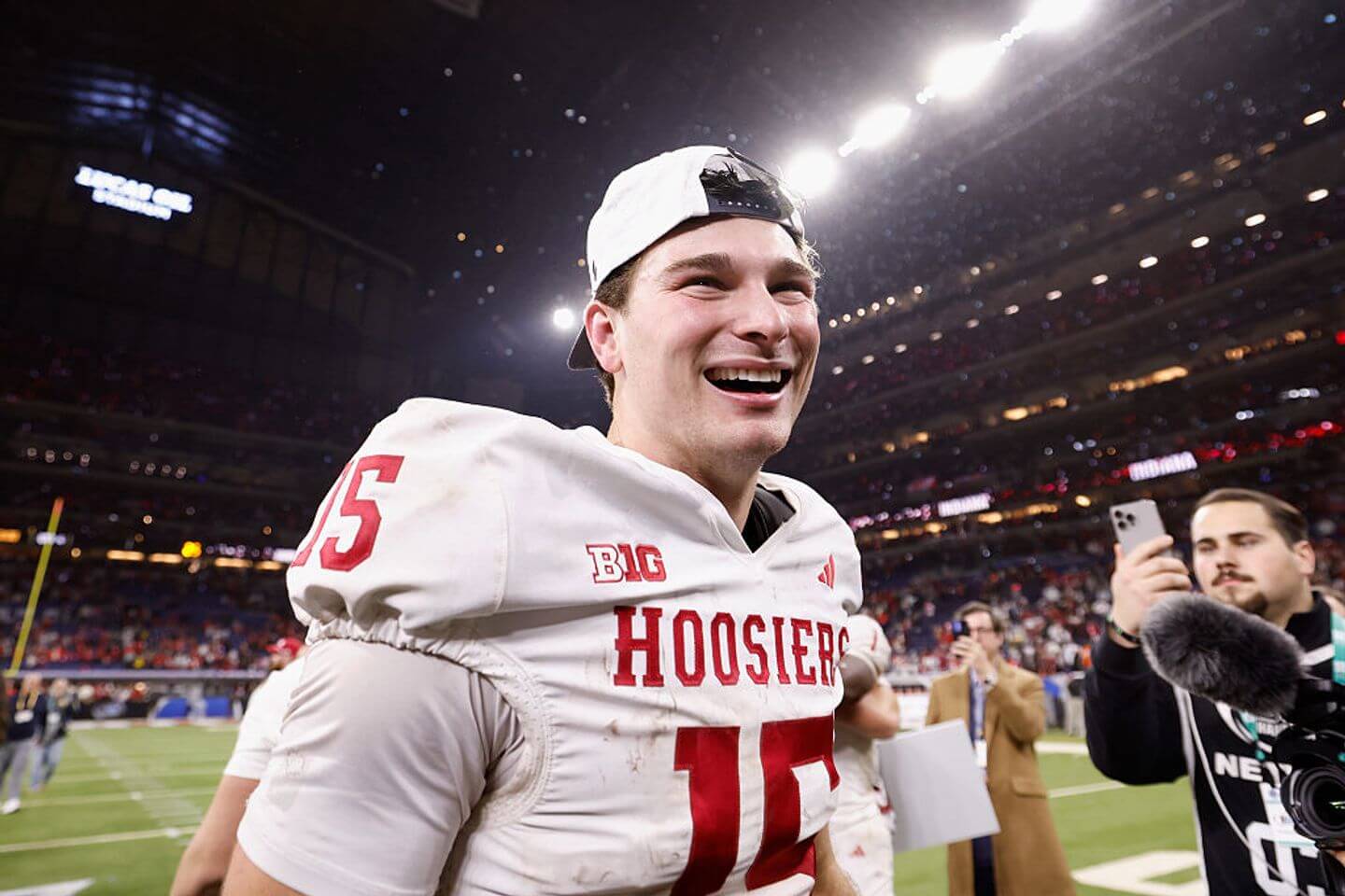 Fernando Mendoza, Indiana shock No. 1 Ohio State to win Big Ten championship: Live updates and reaction