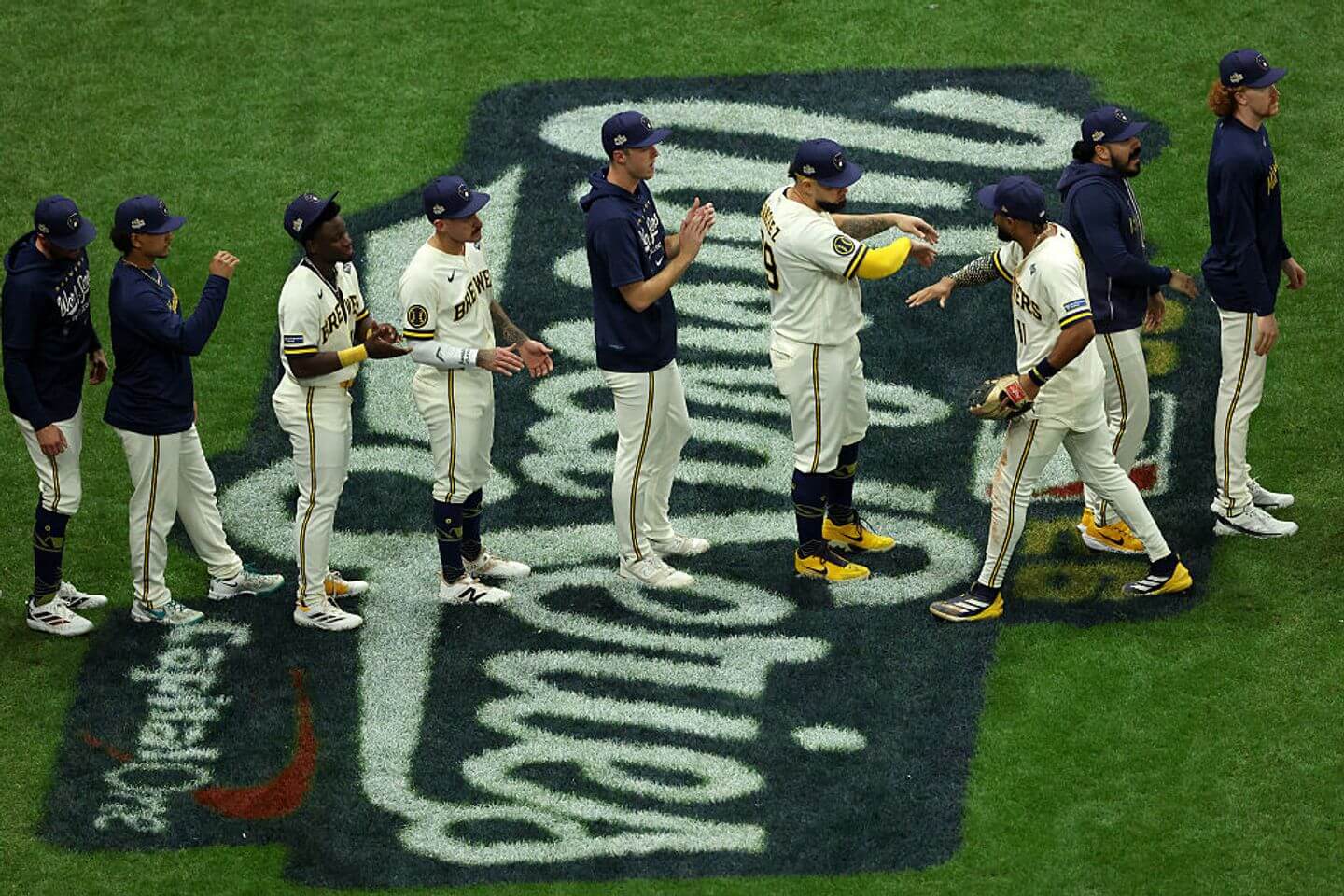 Brewers vs. Rays live updates: MLB World Series Game 3 score, predictions and lineups