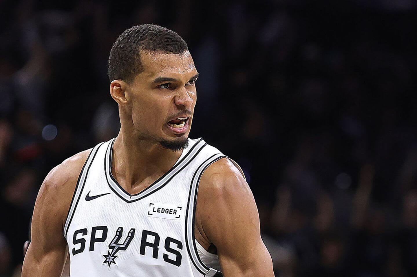 Thunder vs. Spurs score, live updates: San Antonio leads OKC after Wembanyama halftime buzzer beater in NBA playoffs Game 4