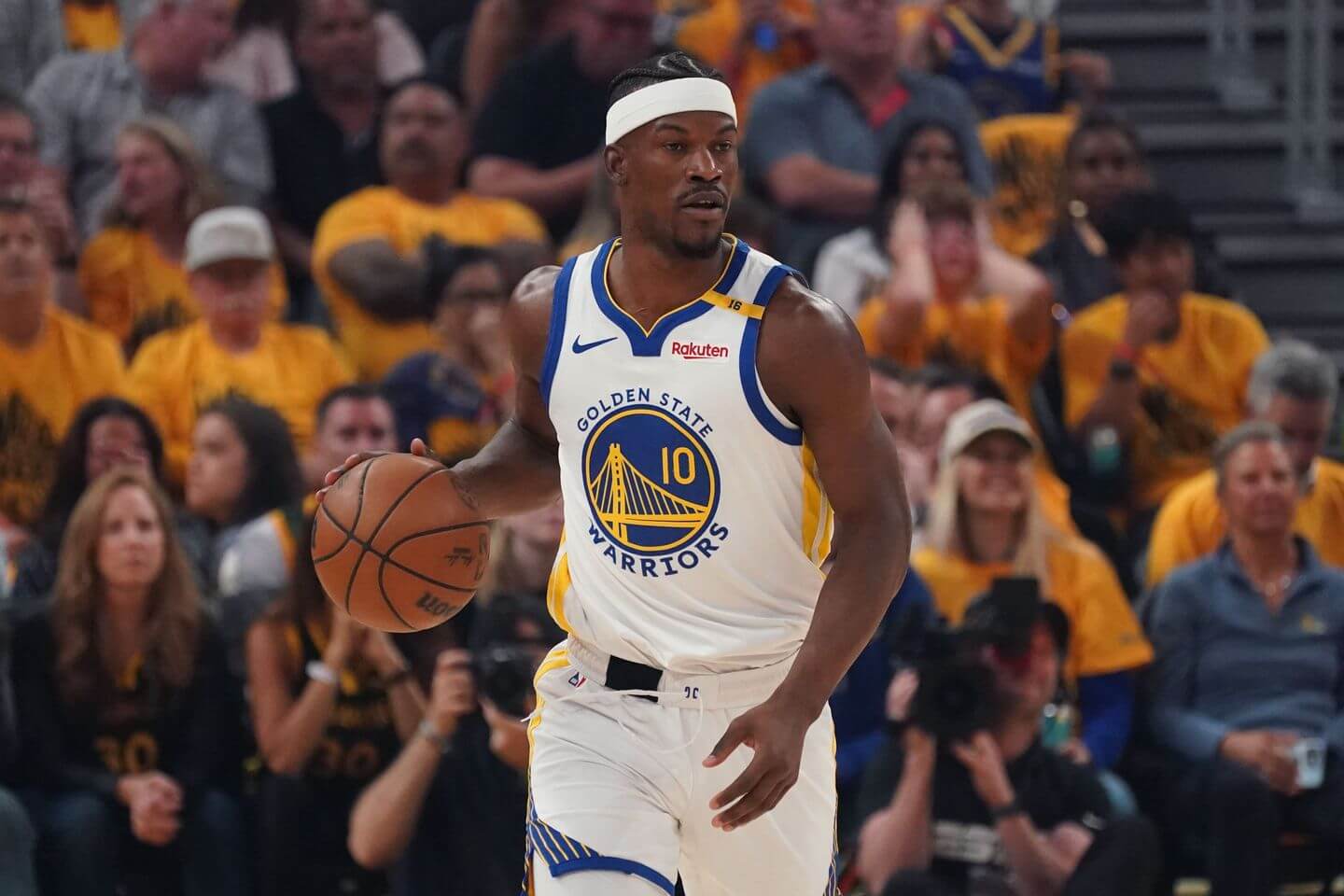 Timberwolves vs. Warriors Game 3 score, live updates: Stats, highlights and analysis