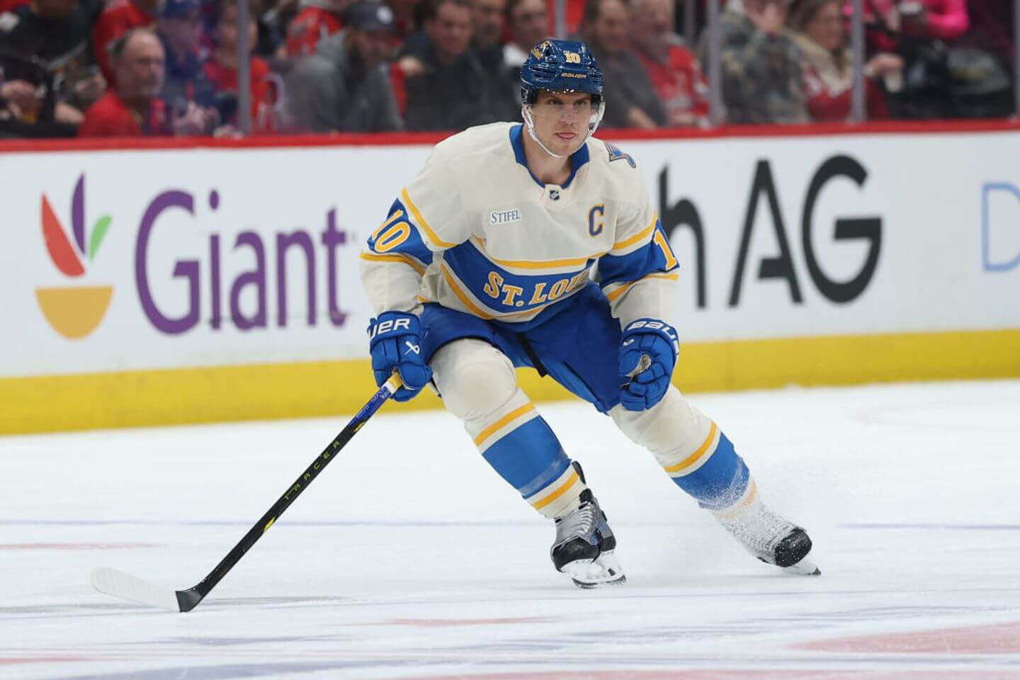 NHL trade deadline 2025 live updates: Latest news and analysis