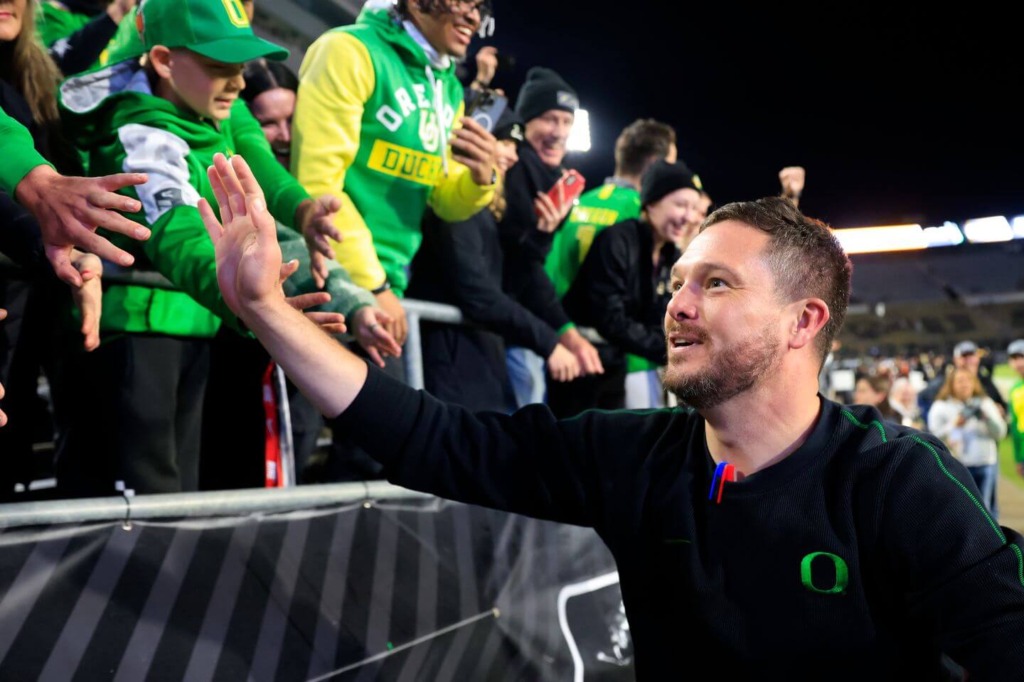 Oregon, Ohio State top first College Football Playoff rankings: Live updates and reactions