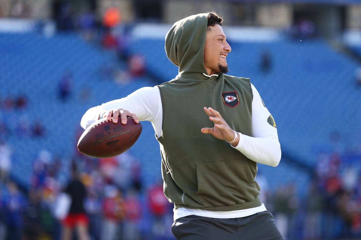NFL Week 9 scores and live updates: Panthers shock Packers, Chiefs-Bills, inactives and latest from Sunday's games