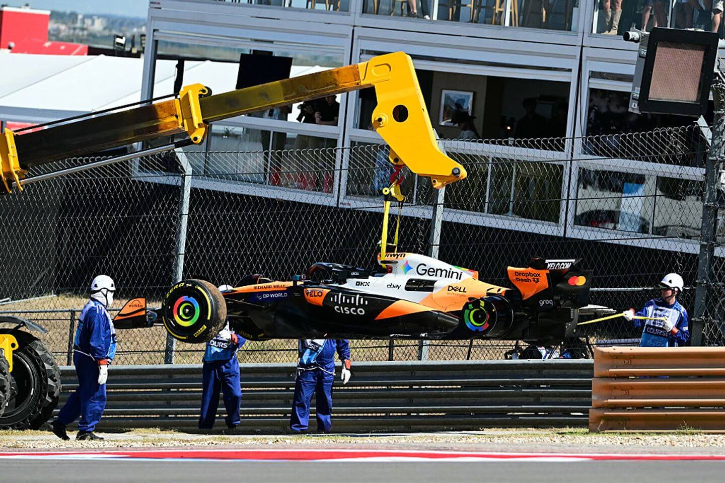 F1 United States GP live updates: Verstappen wins sprint race after Norris and Piastri collide