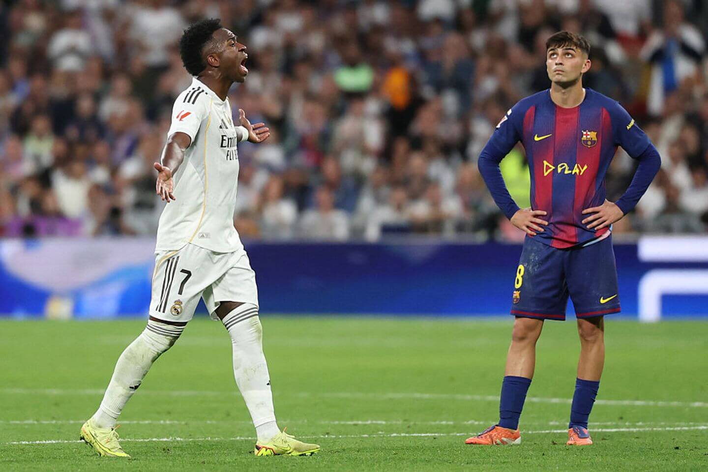 Real Madrid vs Barcelona live updates: Visitors pushing for equalising El Clasico goal