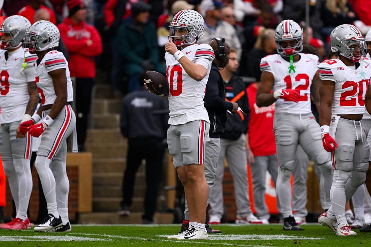 College Football Playoff rankings live updates: Which teams will make up the Top 25?