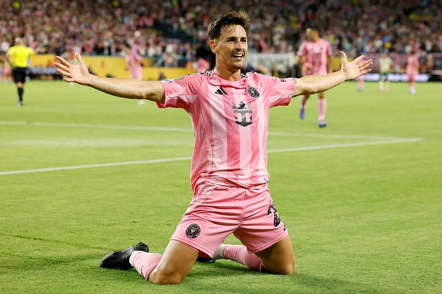 Inter Miami vs Palmeiras live updates: Allende scores opening goal as Messi's side leads Club World Cup 2025 match