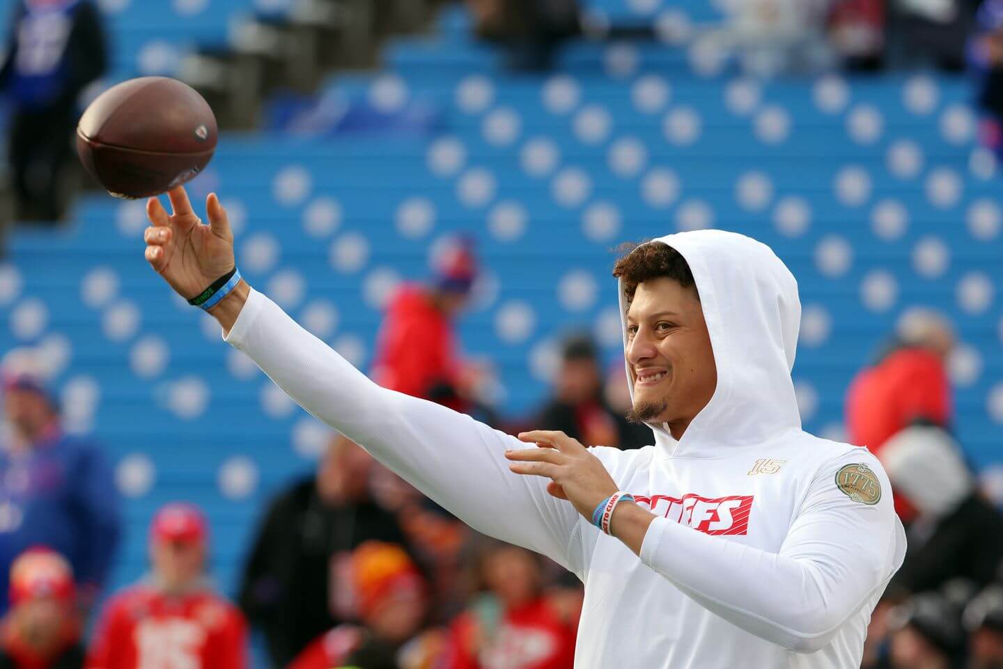 NFL Week 11 live updates: Chiefs-Bills, Ravens-Steelers, league scoreboard, inactives, highlights