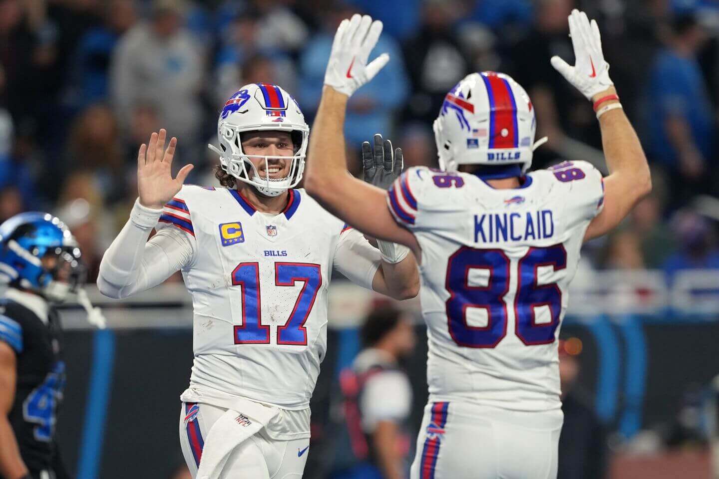 NFL Week 15 live updates: Bills take down Lions, Eagles over Steelers, playoff picture, scores, highlights