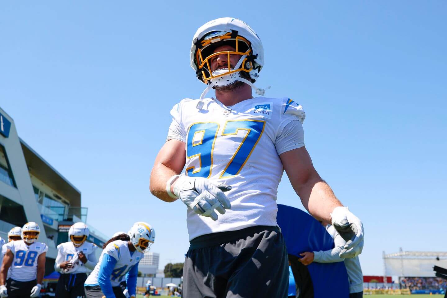 NFL training camp news and live updates: Contract extensions, injuries, holdouts, position battles and more