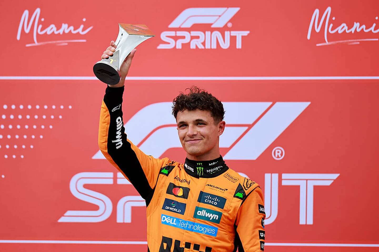F1 Miami GP live updates: Lando Norris wins sprint race after brief weather delay