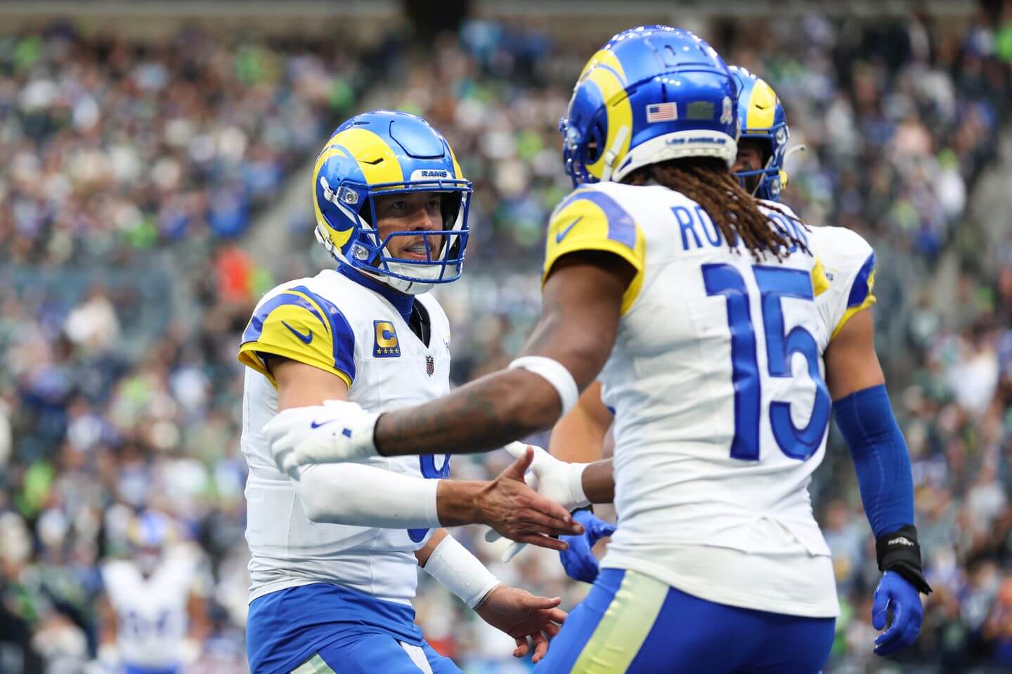 NFL Week 9 live updates: Scores, highlights, news and latest on trade deadline