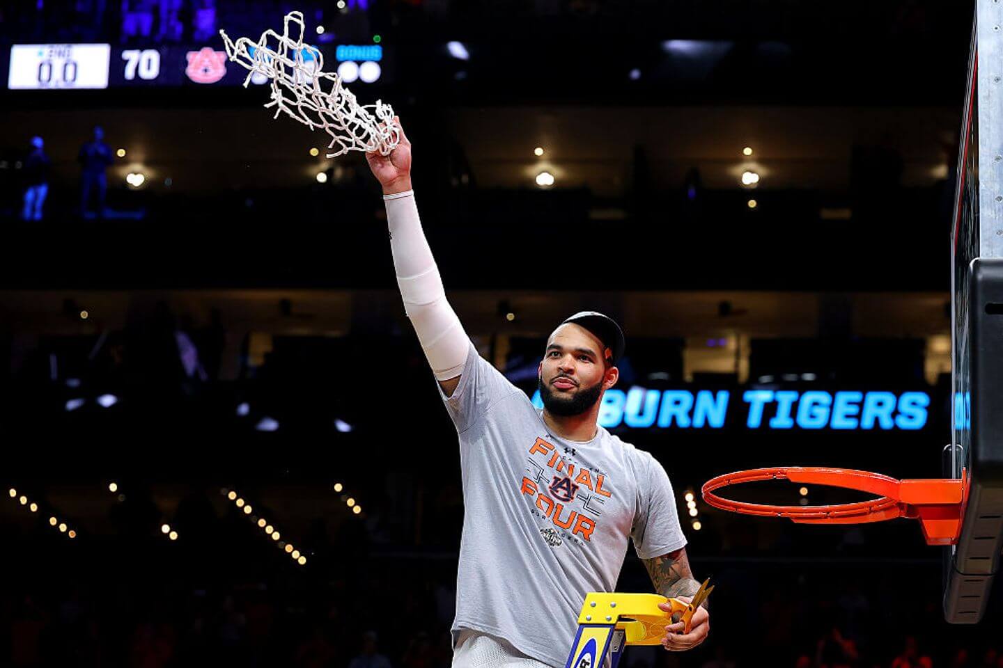 Auburn beats Michigan State, advances to Final Four: Live updates and reaction from men’s March Madness 2025 Elite Eight game