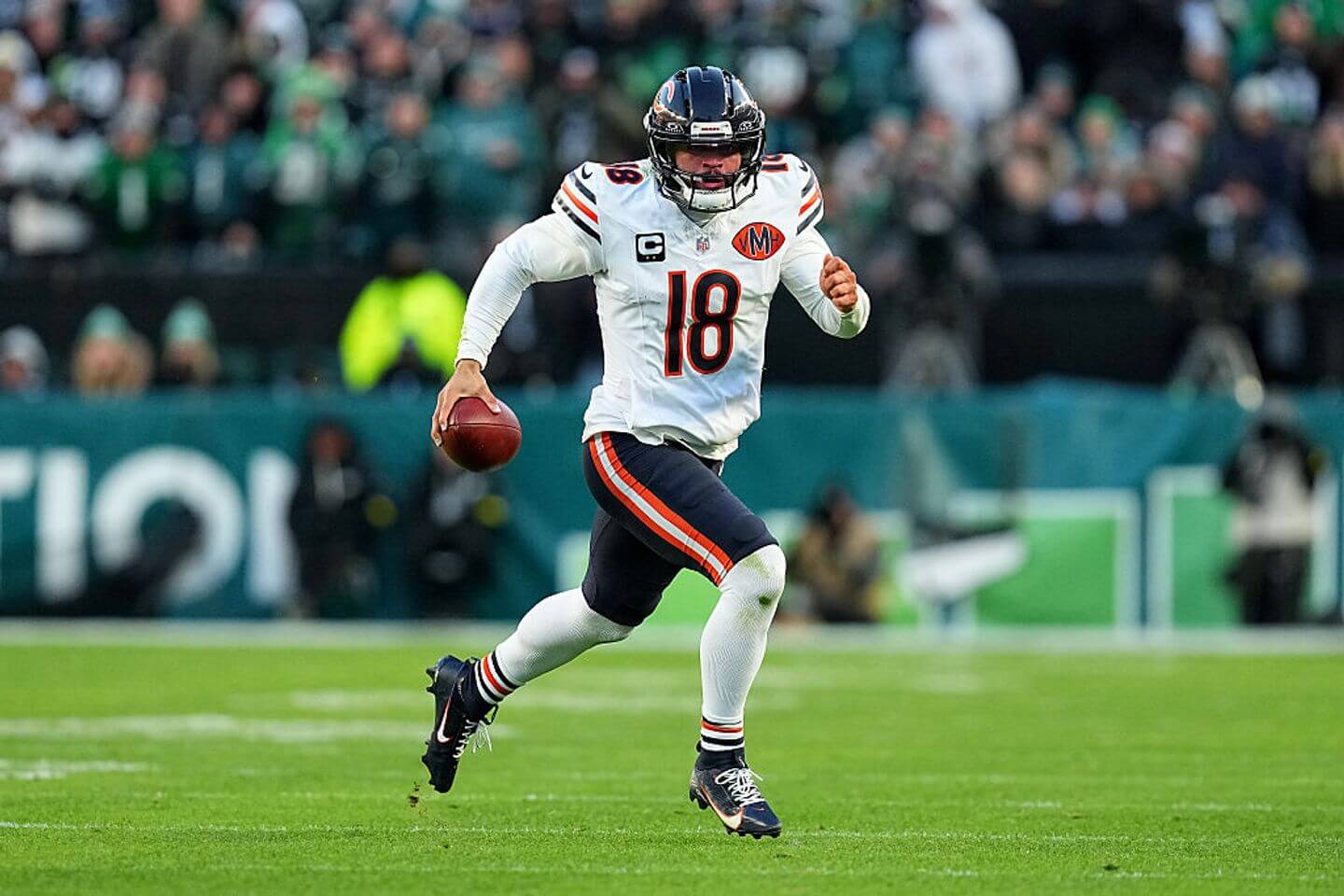 Bears vs. Eagles NFL Black Friday live score updates: D'Andre Swift TD gives Chicago early lead