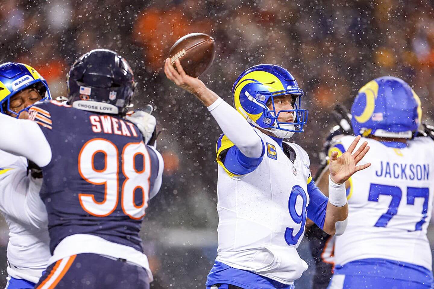 Rams vs. Bears score, live updates: Los Angeles ties score 10-10 with FG at halftime