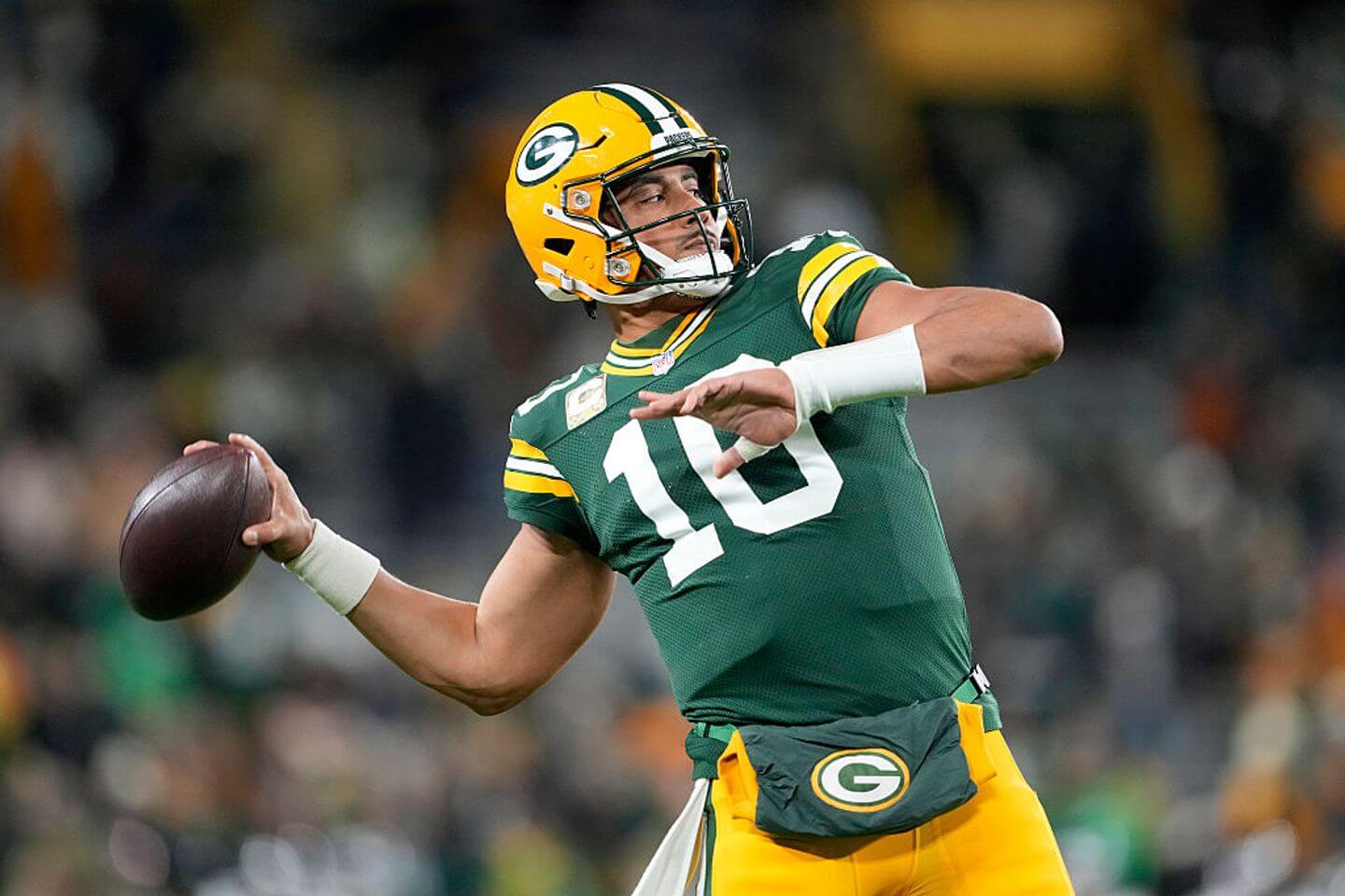 Eagles vs. Packers live updates: NFL ‘Monday Night Football’ score, prediction, odds and latest