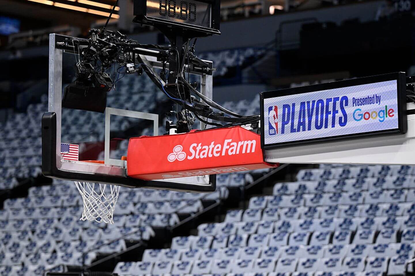 Warriors vs. Timberwolves live updates: 2025 NBA playoffs Game 1 start time, picks and predictions