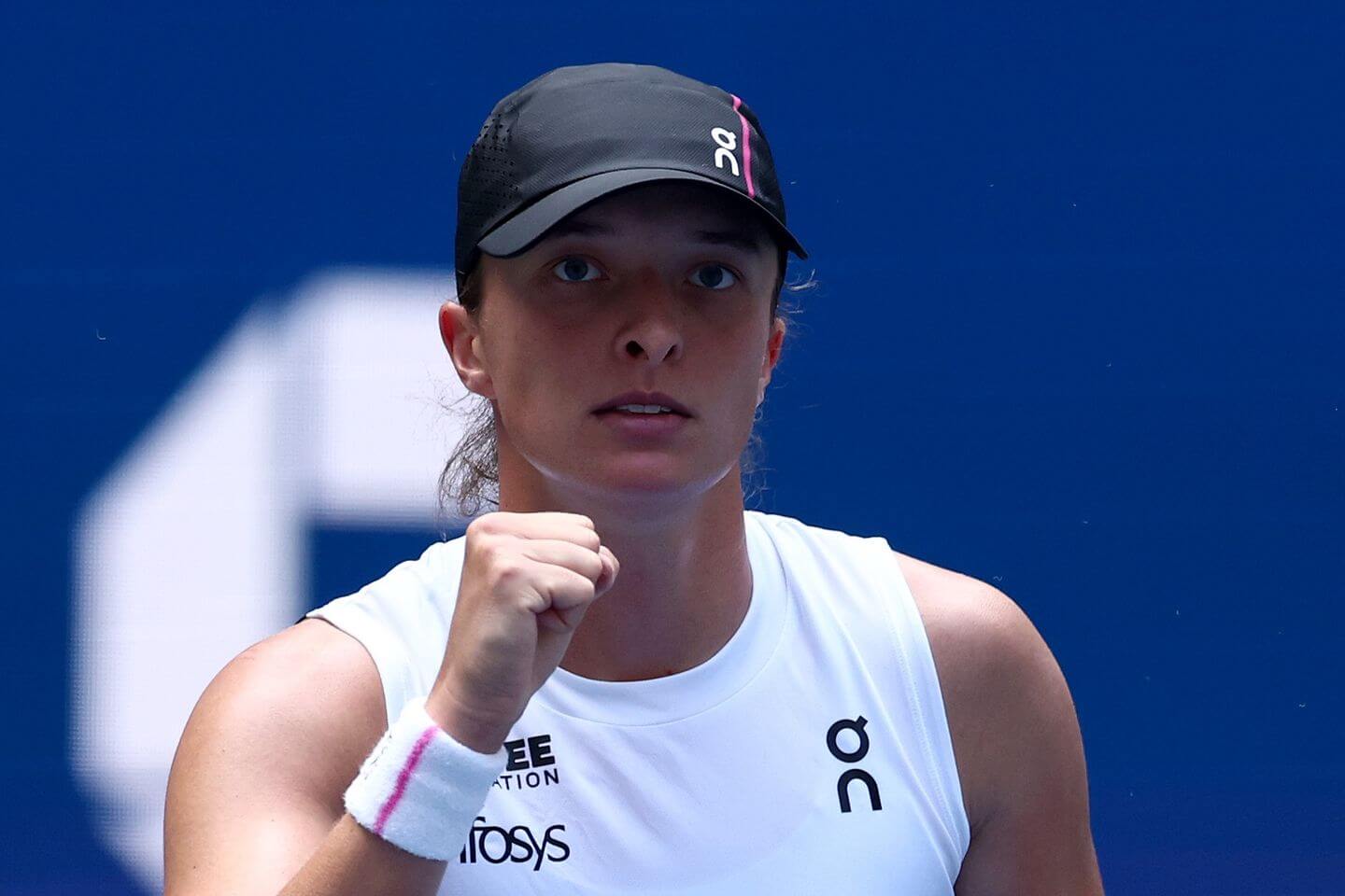 US Open 2025 live updates: Day 5 scores and results with Iga Swiatek, Coco Gauff and Jannik Sinner in action