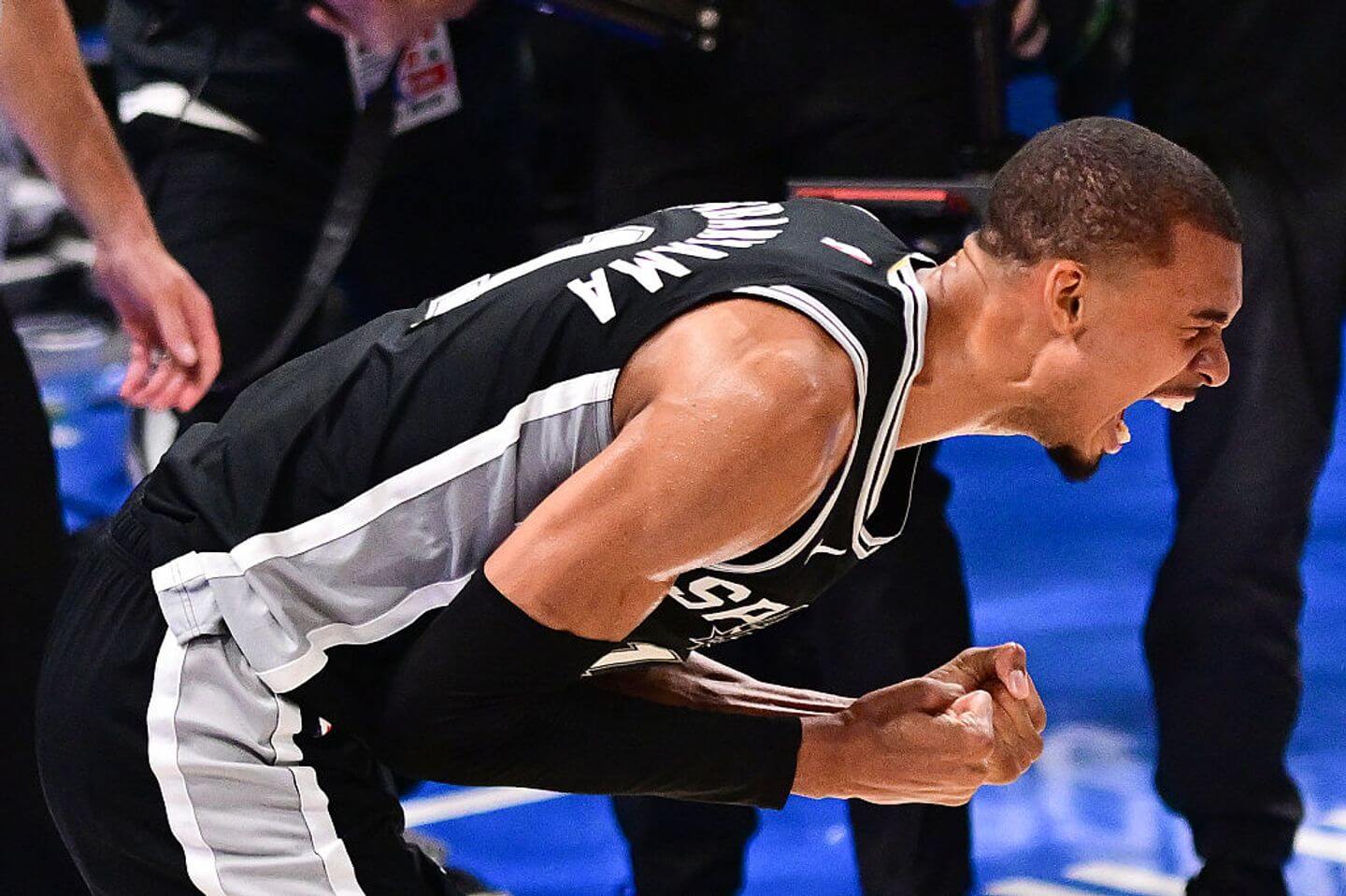 Spurs defeat Thunder in epic Game 7, will face Knicks in NBA Finals: Live updates and reaction