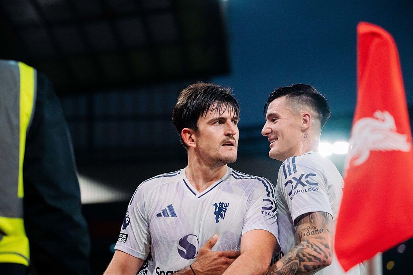 Liverpool vs. Manchester United live updates: Late Harry Maguire goal stuns Arne Slot’s side