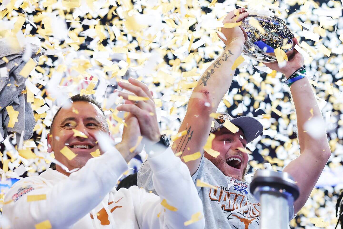 Texas vs. Ohio State live updates: Cotton Bowl game score, odds and predictions
