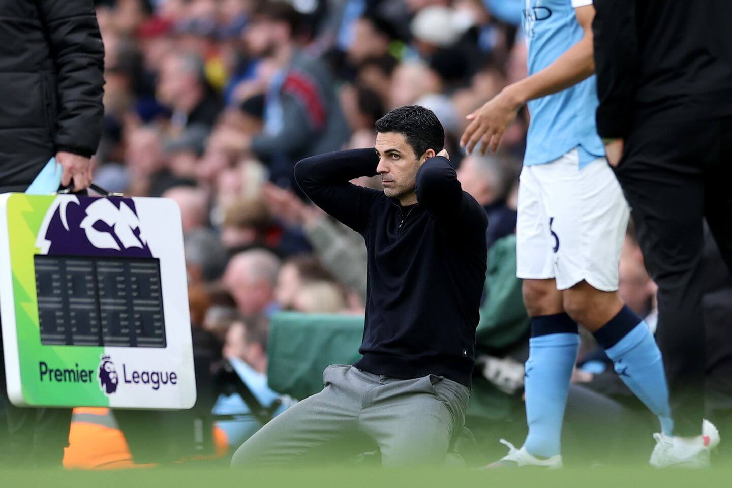 Manchester City beat Arsenal to close gap at Premier League summit to three points: Live updates and reaction