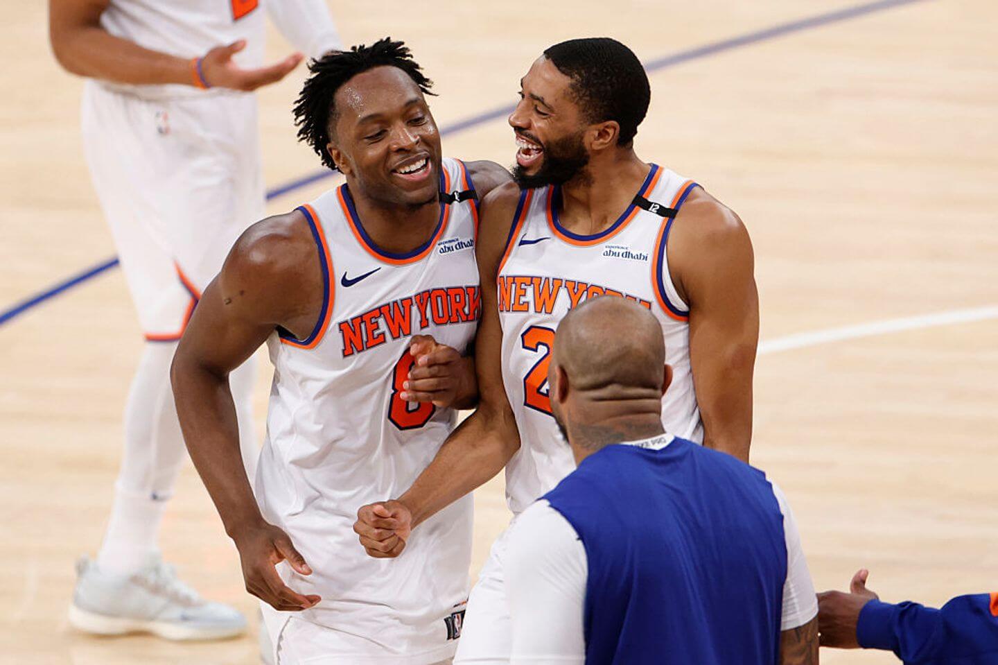 Pacers vs. Knicks live updates: 2025 NBA playoffs Game 1 start time, picks and predictions