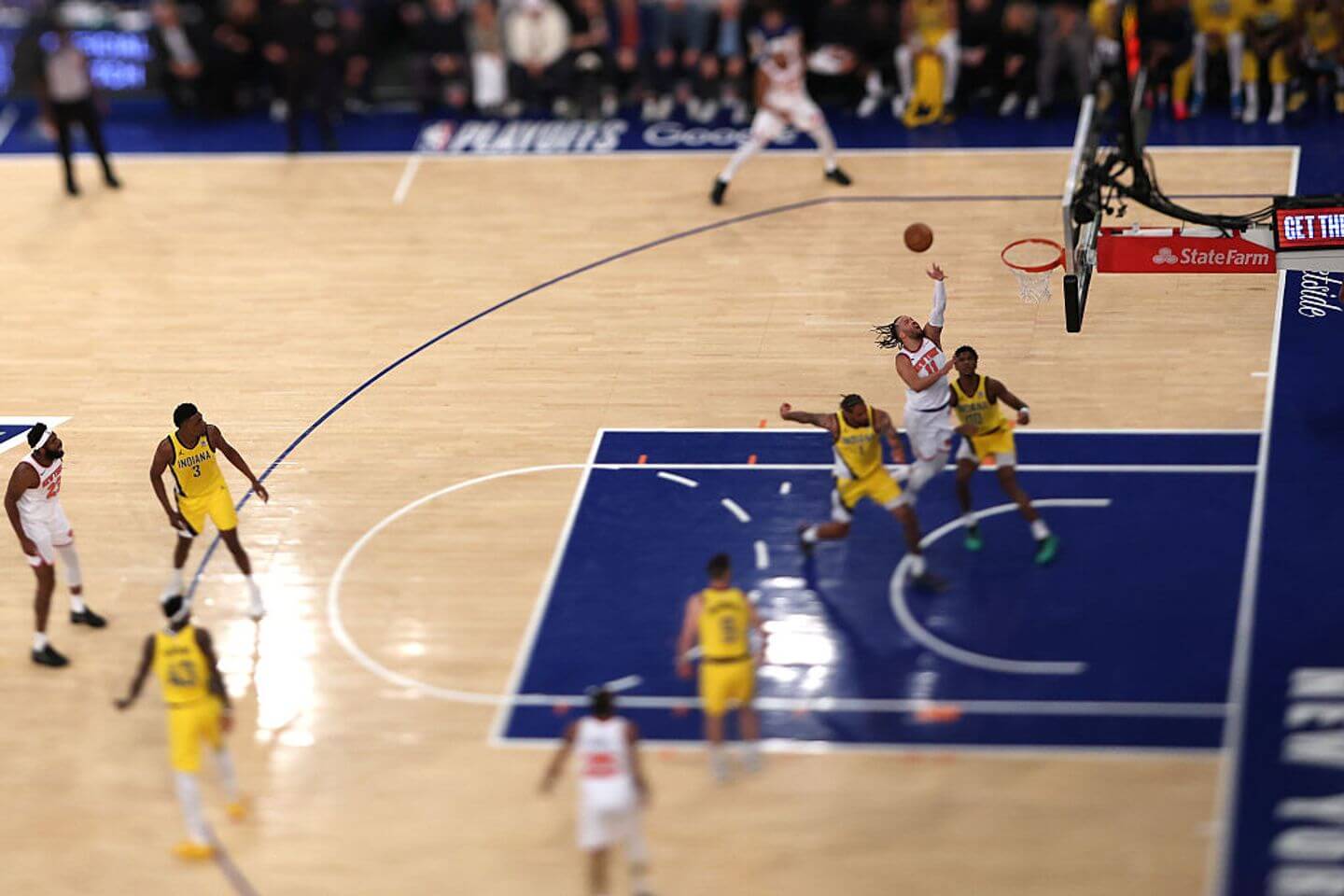 Pacers vs. Knicks score and live updates: 2025 NBA playoffs Game 1 analysis and latest