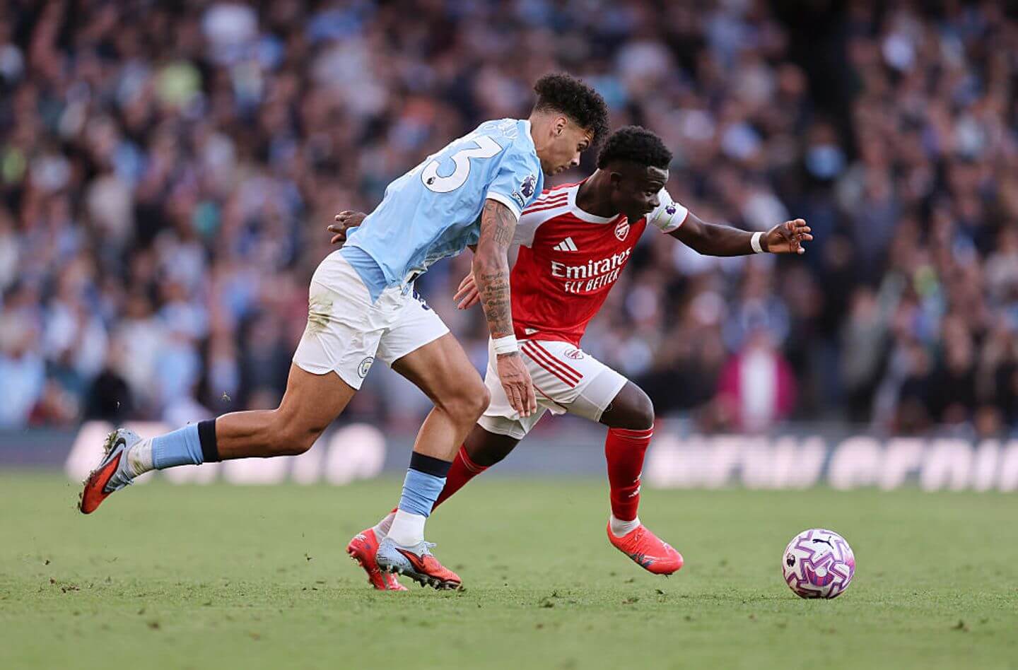 Arsenal vs Manchester City live updates: Hosts pushing for late equalising goal