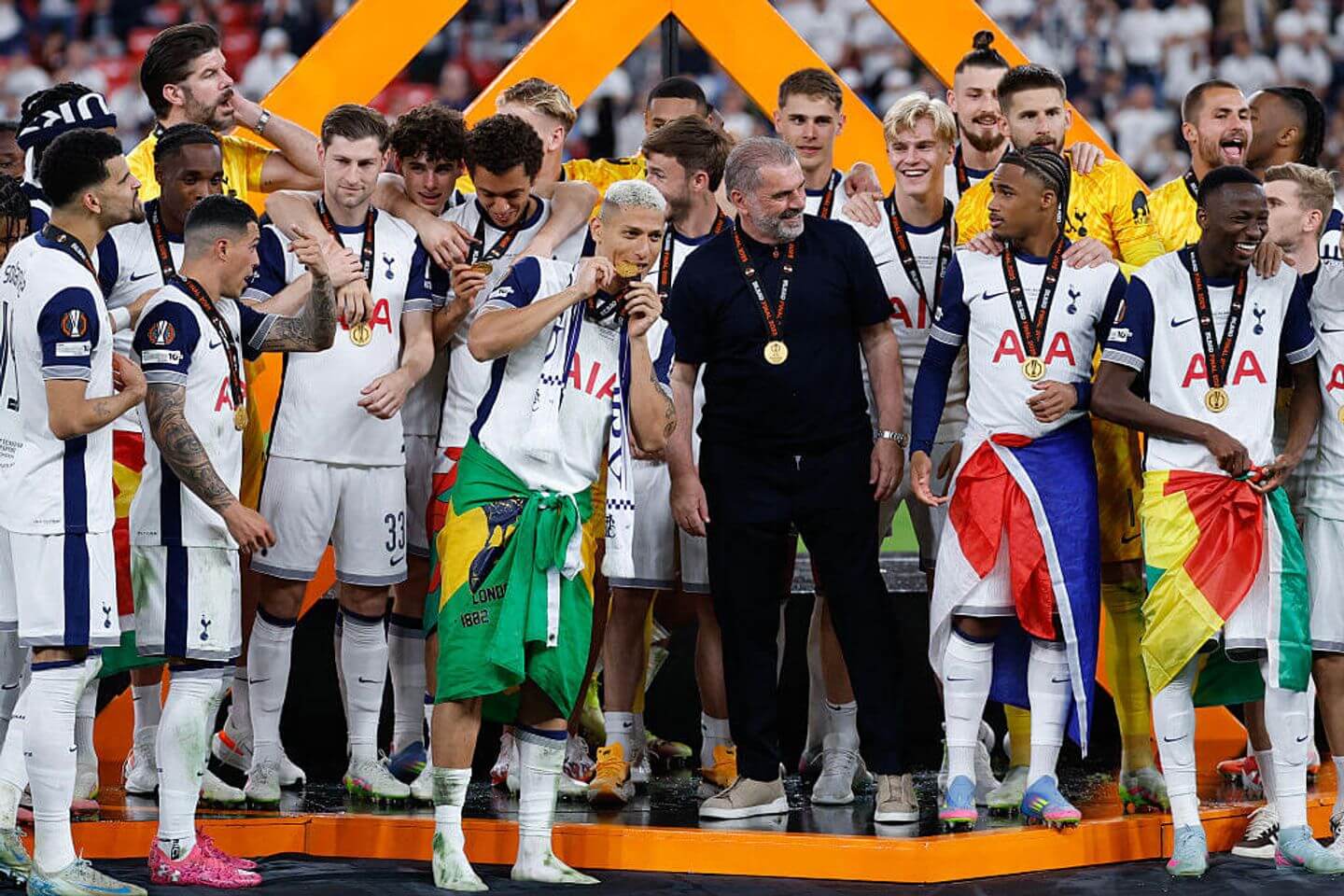 Tottenham beat Manchester United in Europa League final: Live reaction as Ange Postecoglou delivers trophy success