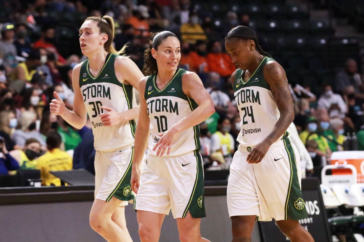 WNBA free agency: Sylvia Fowles, Courtney Vandersloot, Breanna Stewart are just a few high-profile names who could make moves - Vimarsana News