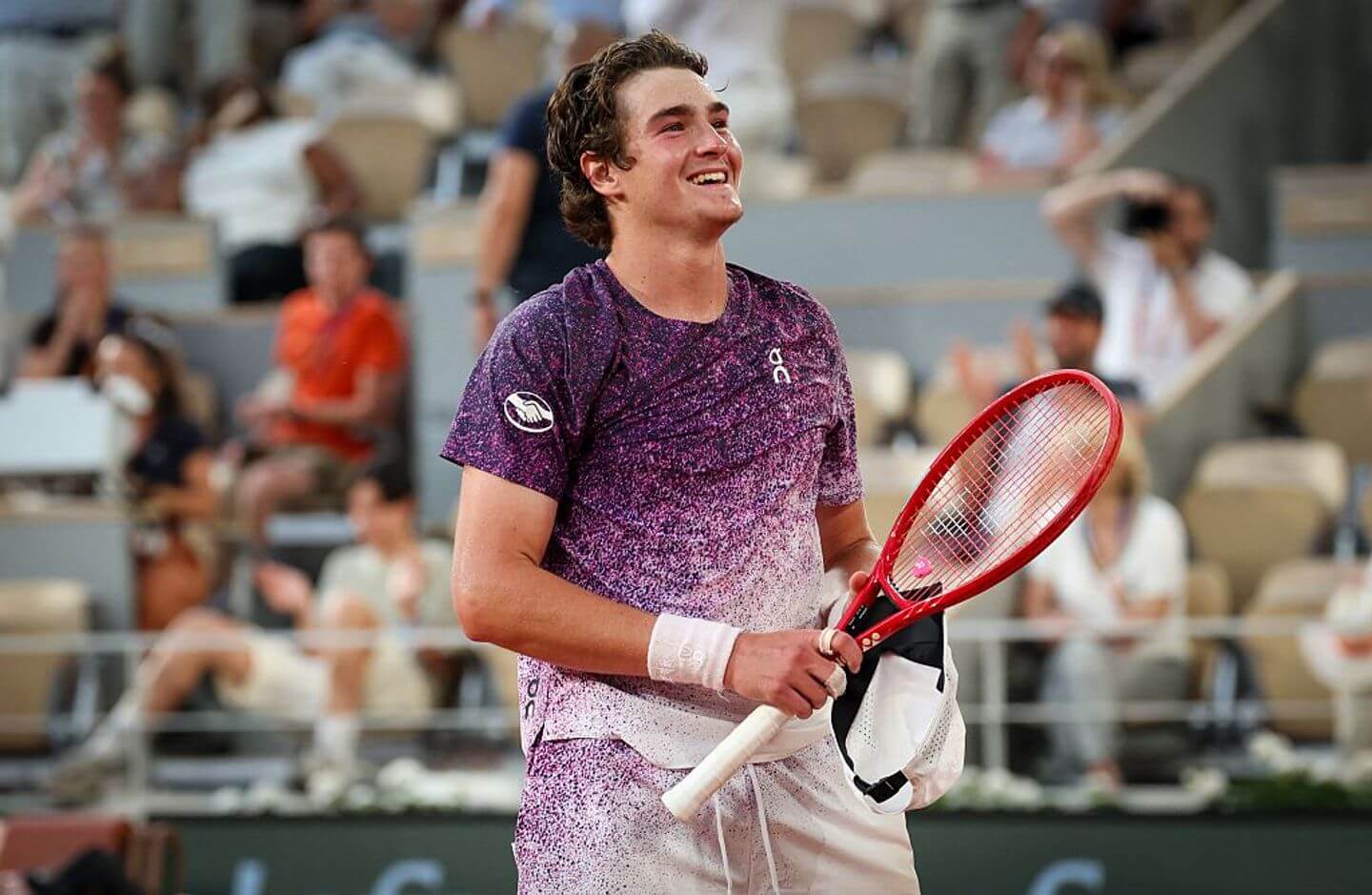 Everything that happened on Day 6 at the 2026 French Open, as Fonseca upset Djokovic, Zverev advanced