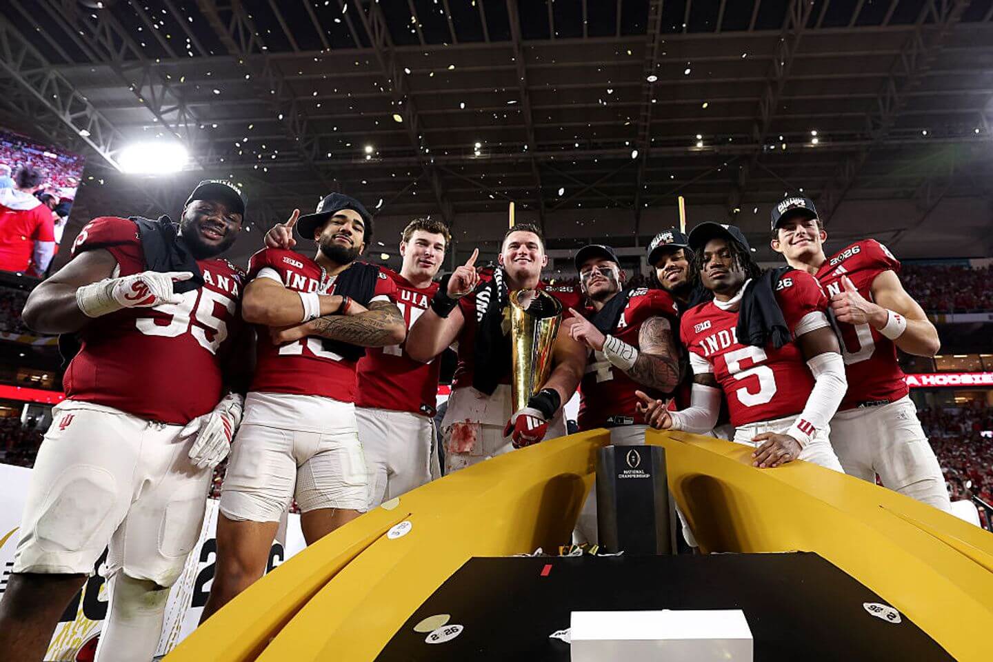 Indiana, Fernando Mendoza hold off Miami to win first nat...