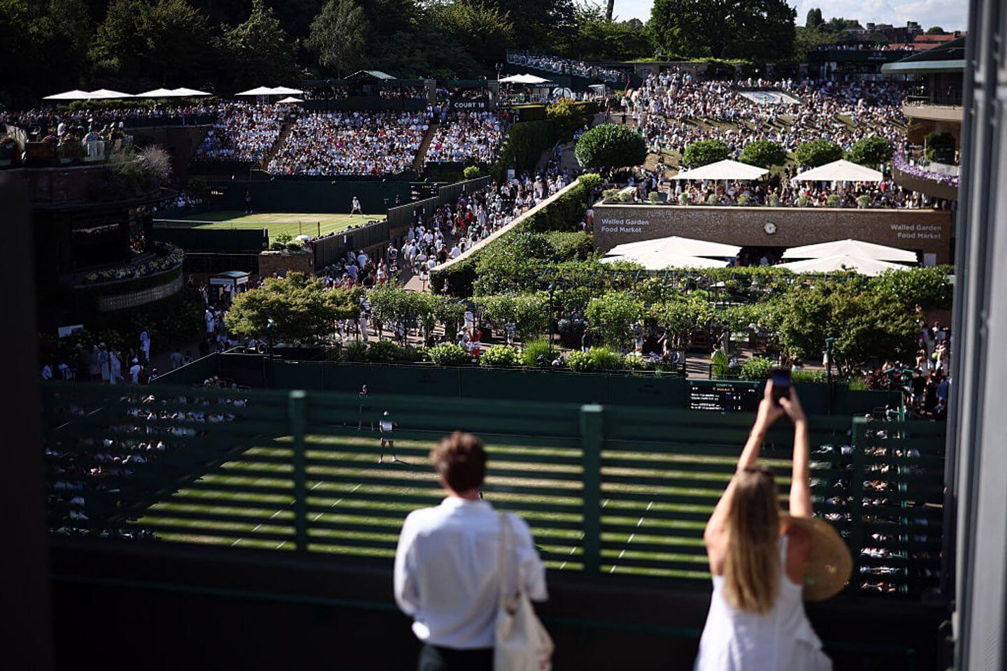 Wimbledon 2026 live updates: Day 6 latest with Tiafoe on court, Fritz trailing as Keys wins, Williams withdraws