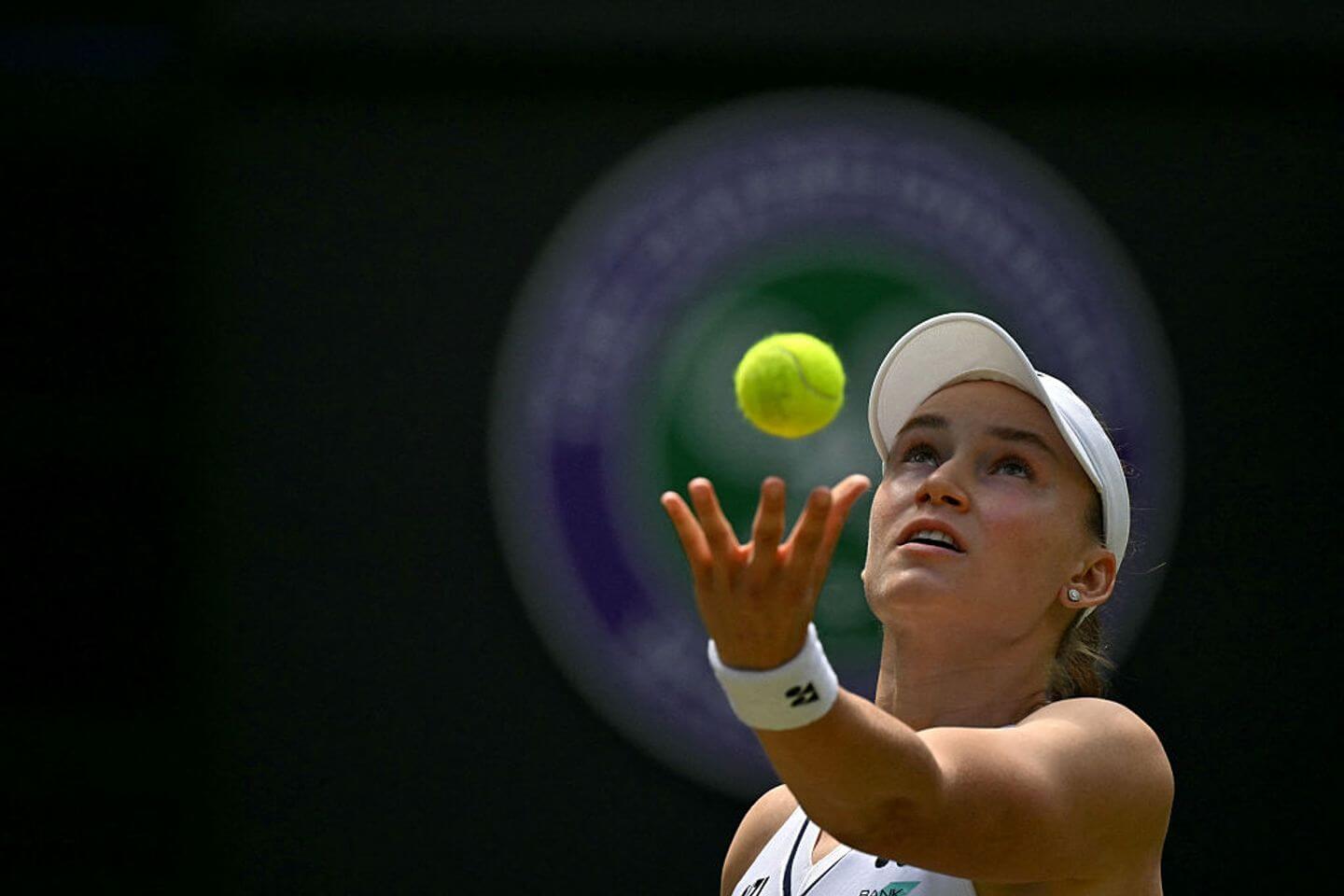 Wimbledon 2026 live updates: Day 6 latest with Swiatek on court, Tiafoe, Fritz today