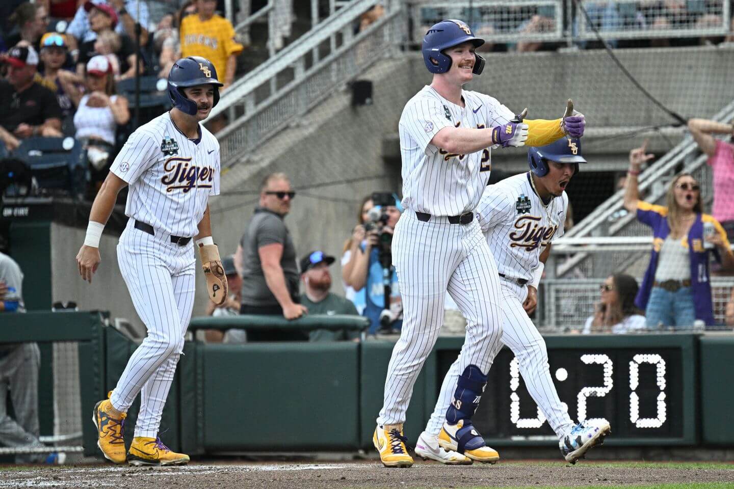 College World Series 2025 live updates: LSU leads UCLA, score, results and highlights