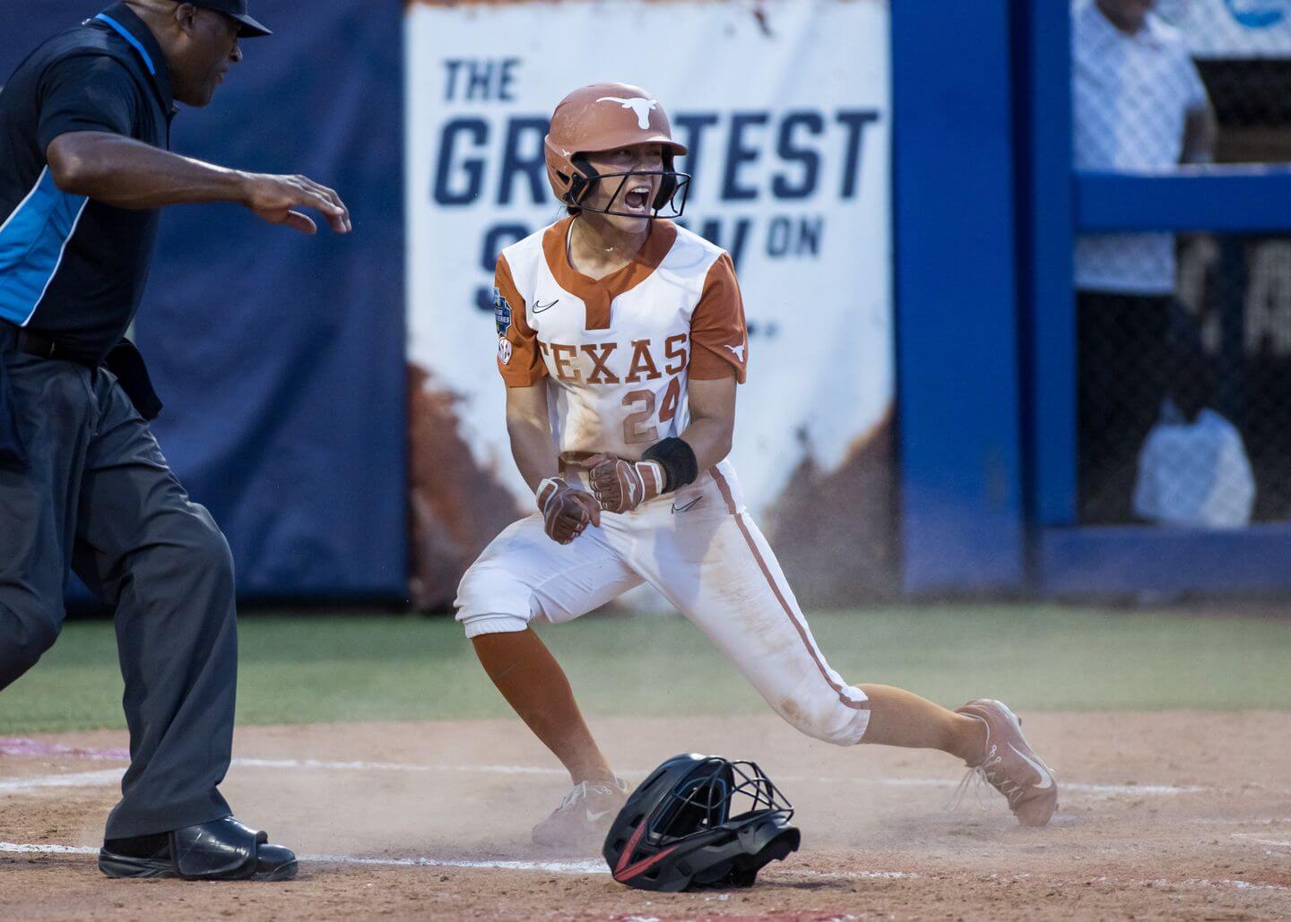 Texas vs. Texas Tech live updates: WCWS softball championship series 2026 Game 2 start time, latest news and score