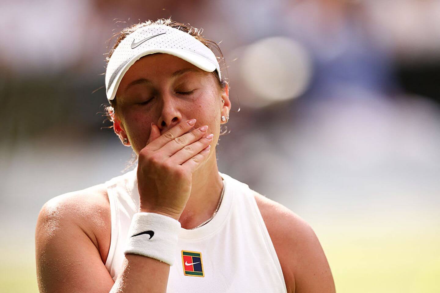 Iga Swiatek beats Amanda Anisimova 6-0, 6-0 in 2025 Wimbledon final: Live updates and reaction