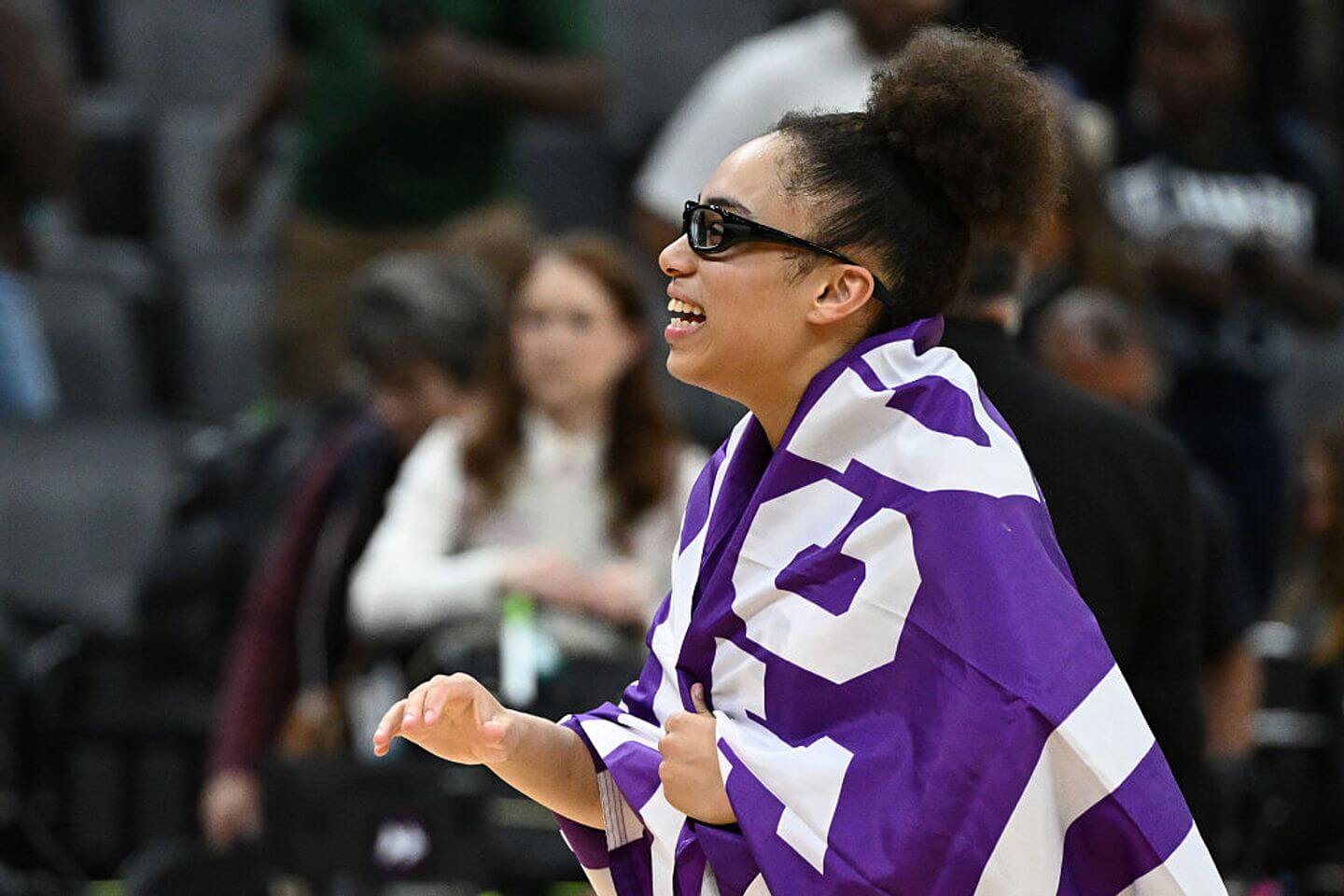 Women's March Madness 2026 scores, live updates: Michigan, Texas, South Carolina, TCU advance to Elite Eight