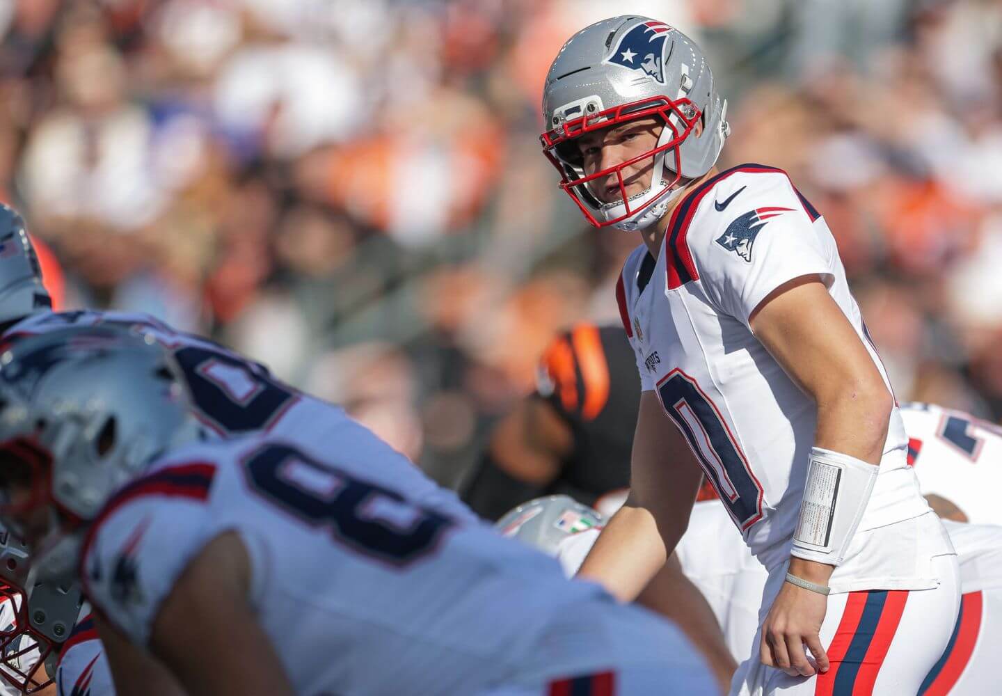 NFL Week 15 scores, live updates: Inactives, playoff standings, predictions, odds and latest news
