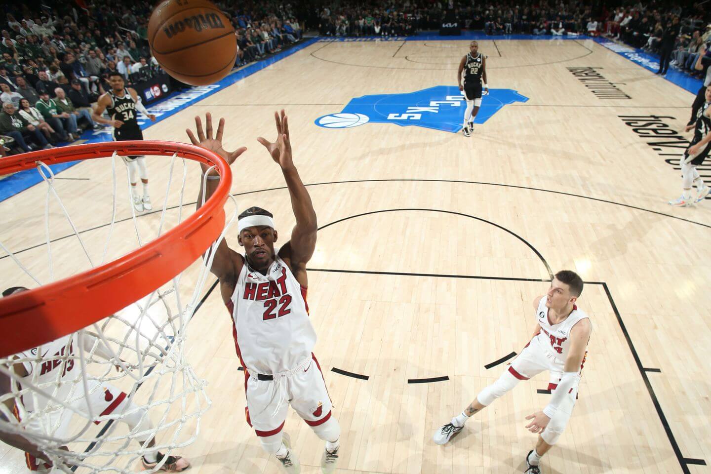 NBA playoffs live updates: Schedule, bracket, scores and latest news - Vimarsana News