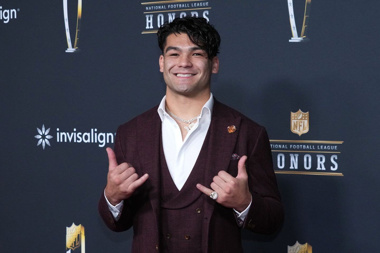 NFL Honors 2026 live updates: Latest news and odds on awards ceremony, including MVP, Coach of the Year