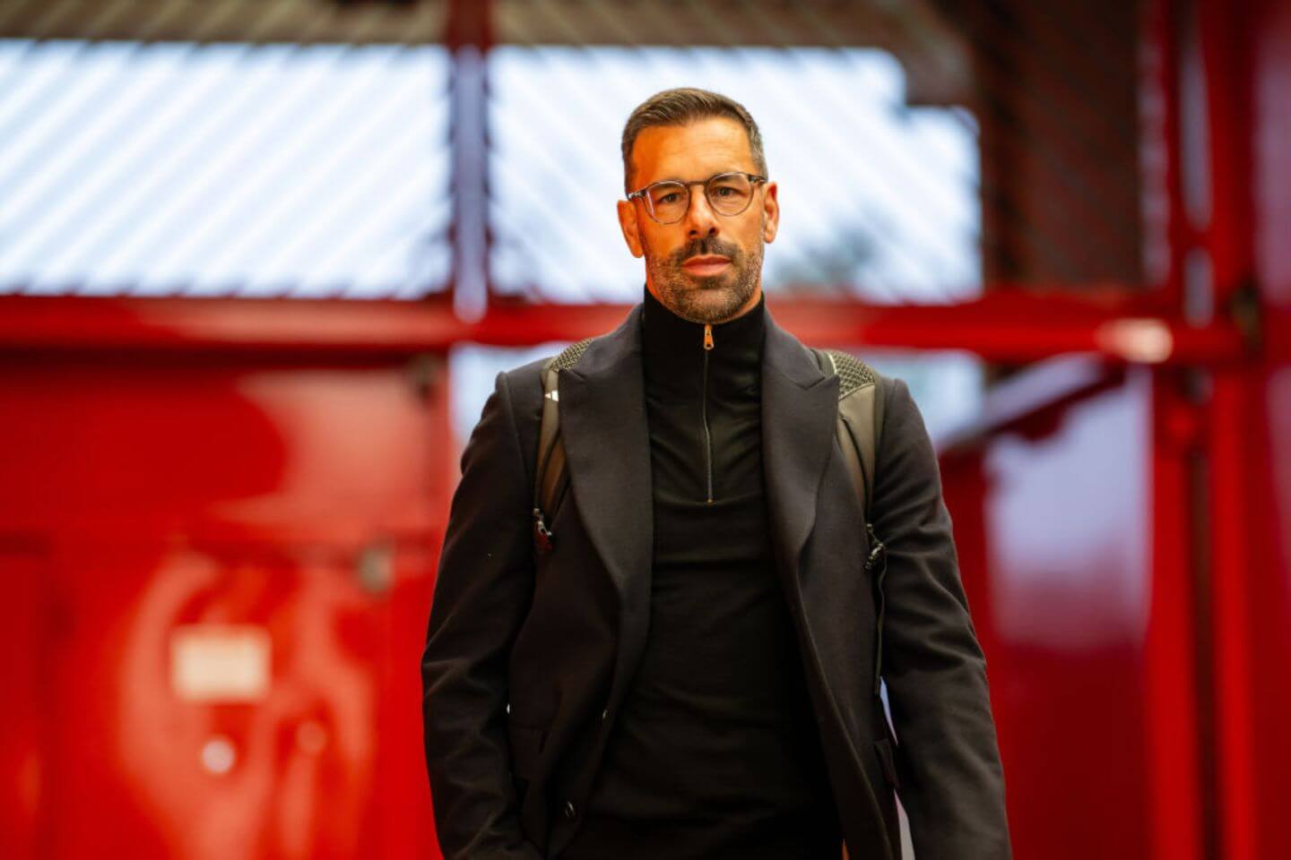 Manchester United vs Leicester live updates: Van Nistelrooy takes charge of first game after Ten Hag sacking