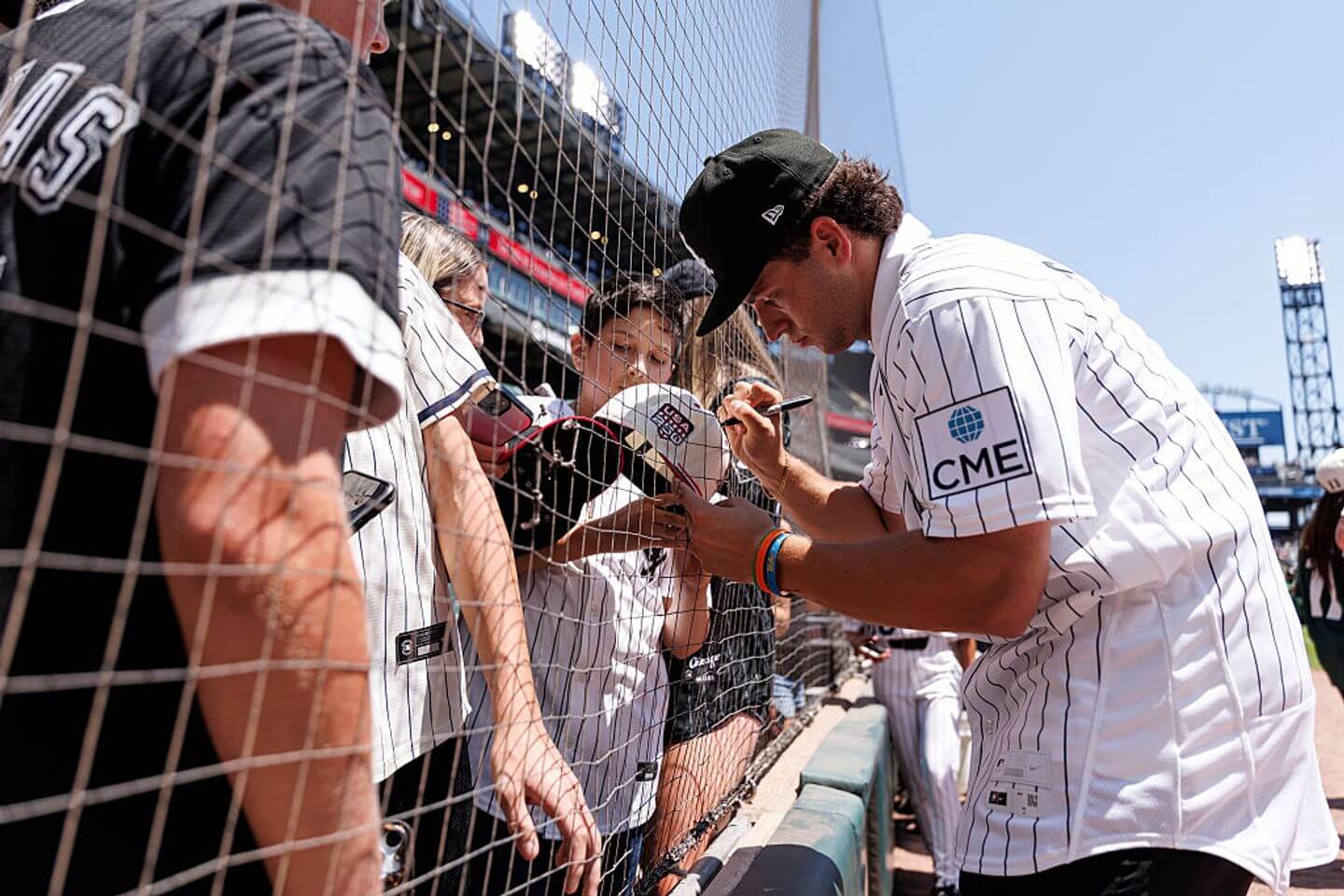 MLB Draft 2026 pick tracker, live updates: Best players available remaining in closing rounds